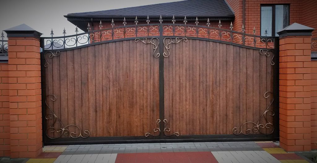 Купить простые ворота для дома: советы по выбору, установке и уходу в Советской Гавани от 33655 руб | ВоротМастер-Свс
